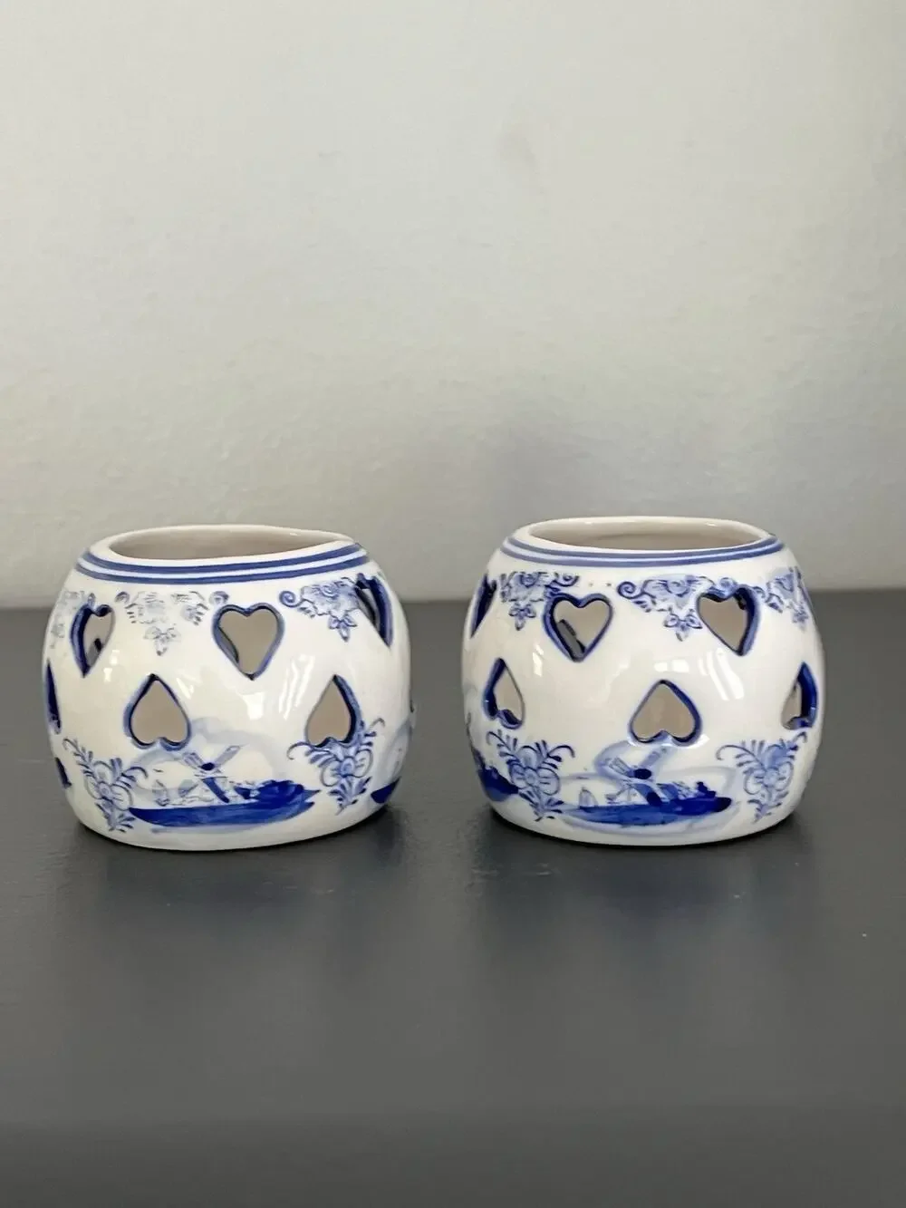 2 Delft Blue Tea Light Holder Candle Ceramic Vintage Hearts Hand painted Holland